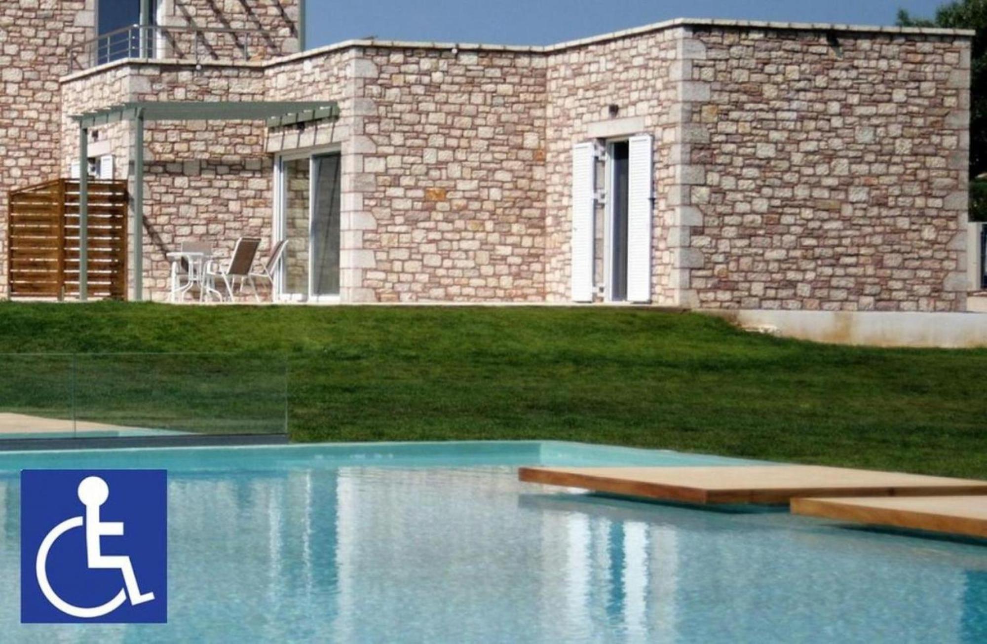 Stone Bay Houses In Messinia Kalamaki Beach Area Chrani Exterior foto